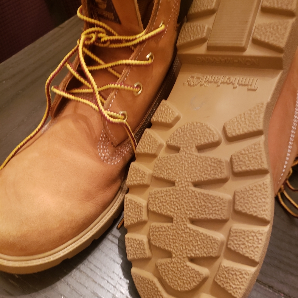 Boys Timberland Boots Size 3.5